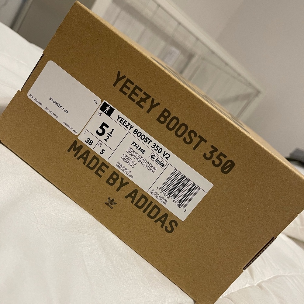 Adidas Yeezy Boost